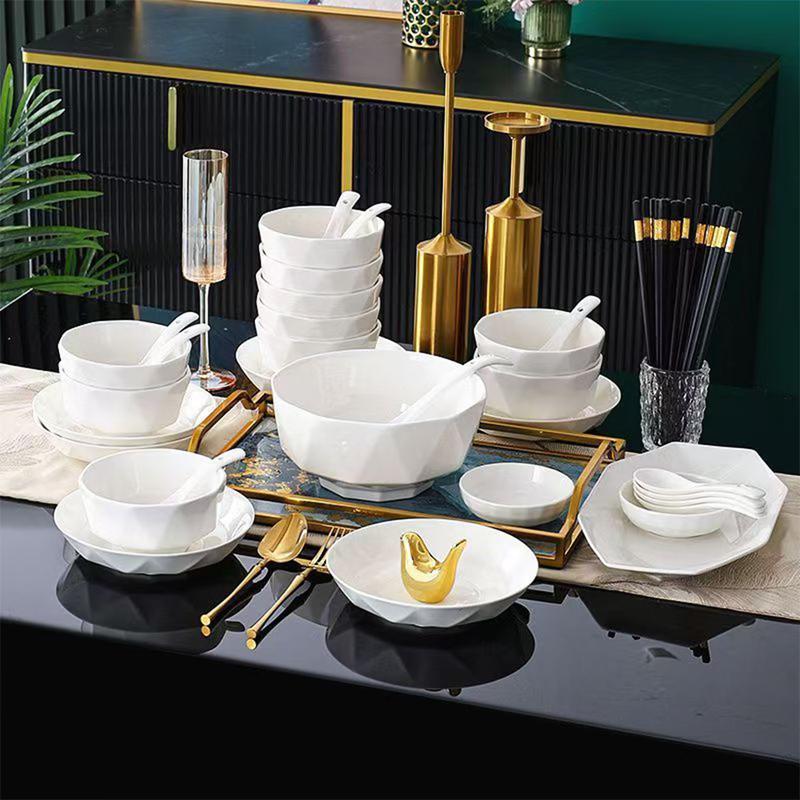 Yu Gongzhu Yu Yu Series Diamond 22-Piece Bone China Dinnerware Set