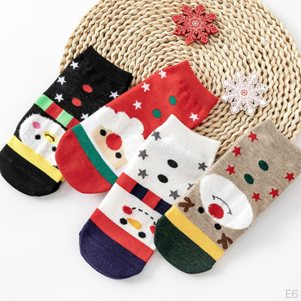 4 Pairs Breathable Fashion Ankle Socks Holiday Chrismas Short Sock Snowman Elk Pattern Low Crew
