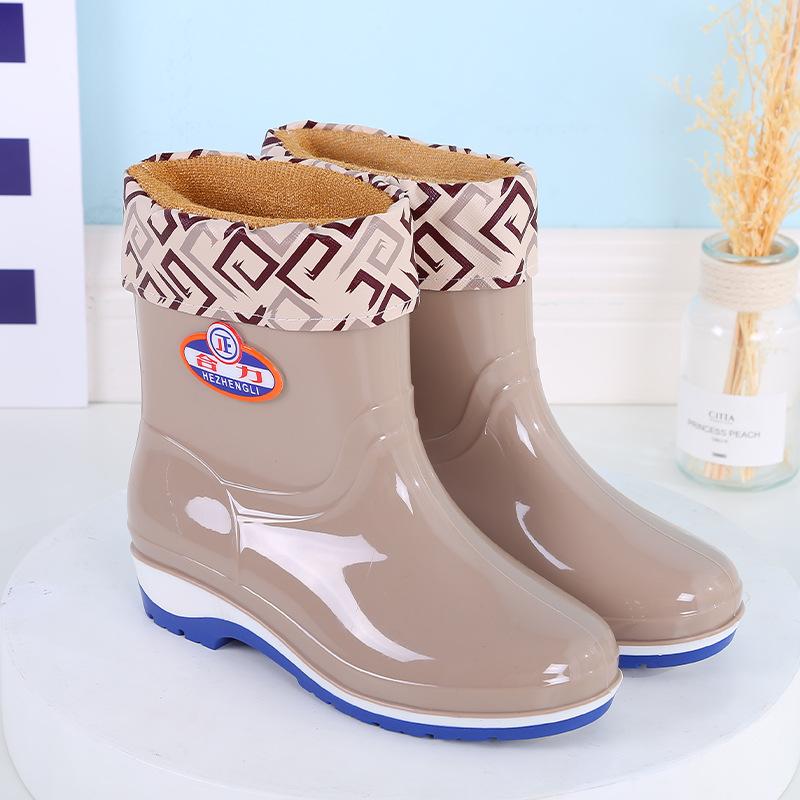 Short tube fashion rain shoes women's winter velvet adult warm rain boots waterproof shoes wear-resistant kitchen rubber shoes non-slip