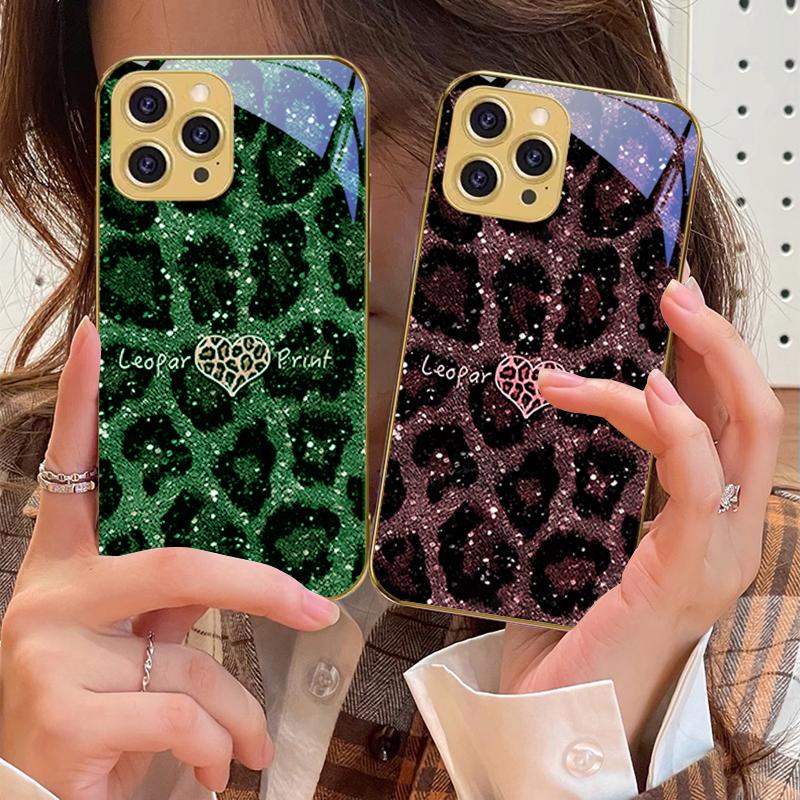 Leopard Spotted Love Green For IPhone 16 Pro Max 15 P Ro 14 13 Plus 12 Mini 11Pro Max XS Max XR Golden Tempered Glass Phone Case
