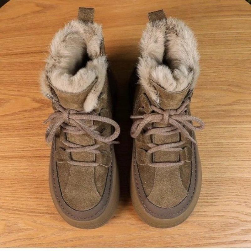 Let our shoes be your beautiful companion and cheer for your fashion path. Winter round