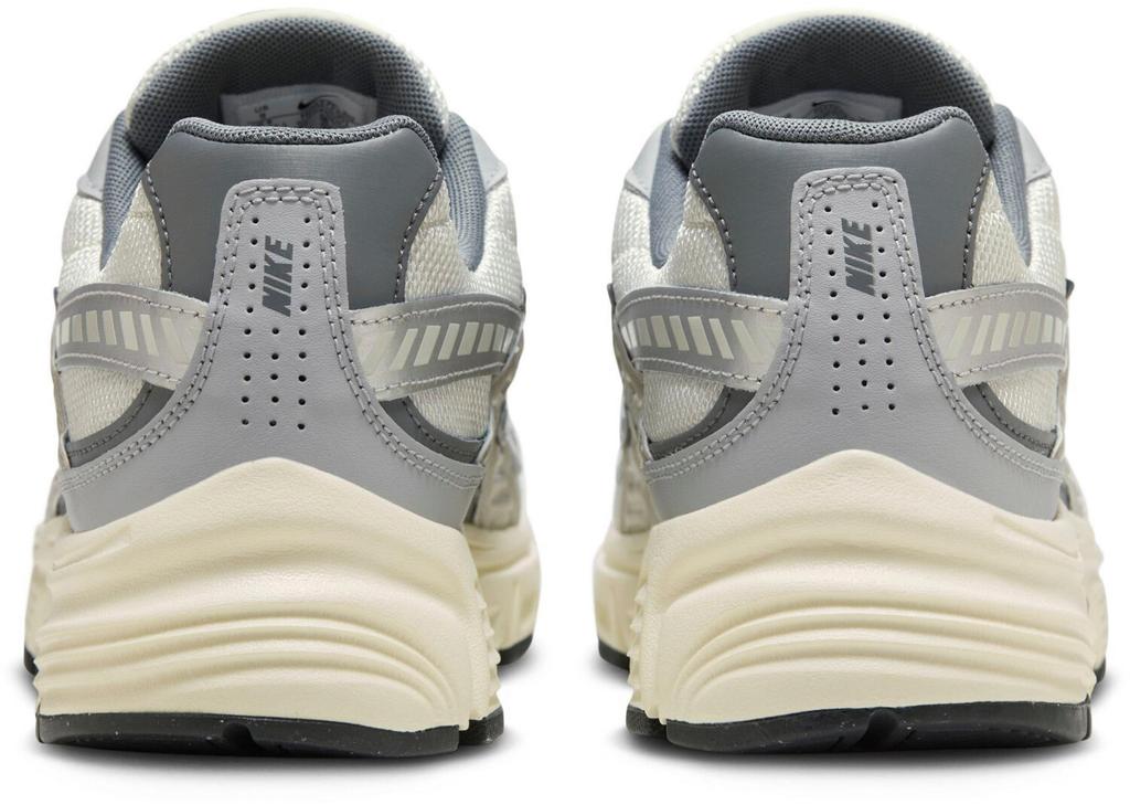 Кроссовки Nike Initiator светлая кость/кокосовое молоко/металлическое серебро/дымчато-серый