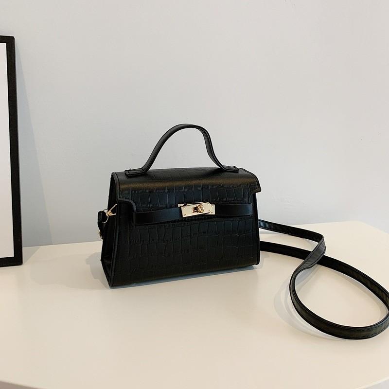 Stylish Handheld Square Bag For Women Chic Trendy Design Perfect For Daily Use