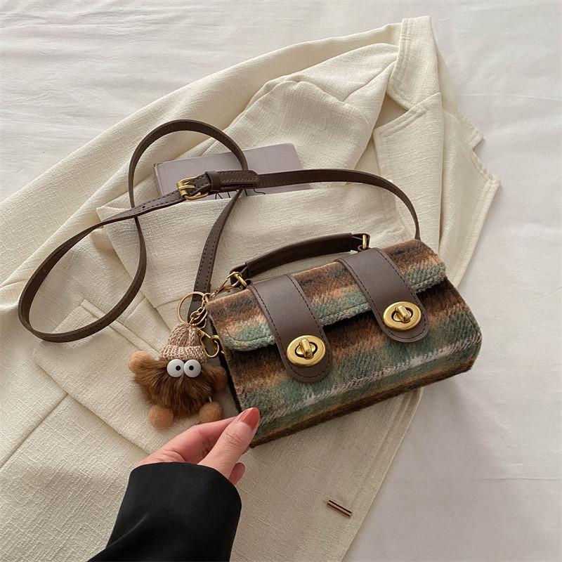

Stylish Green Beige And Blue Korean Mini Crossbody Bag For Women With Vintage Charm Without Pendant зелёный