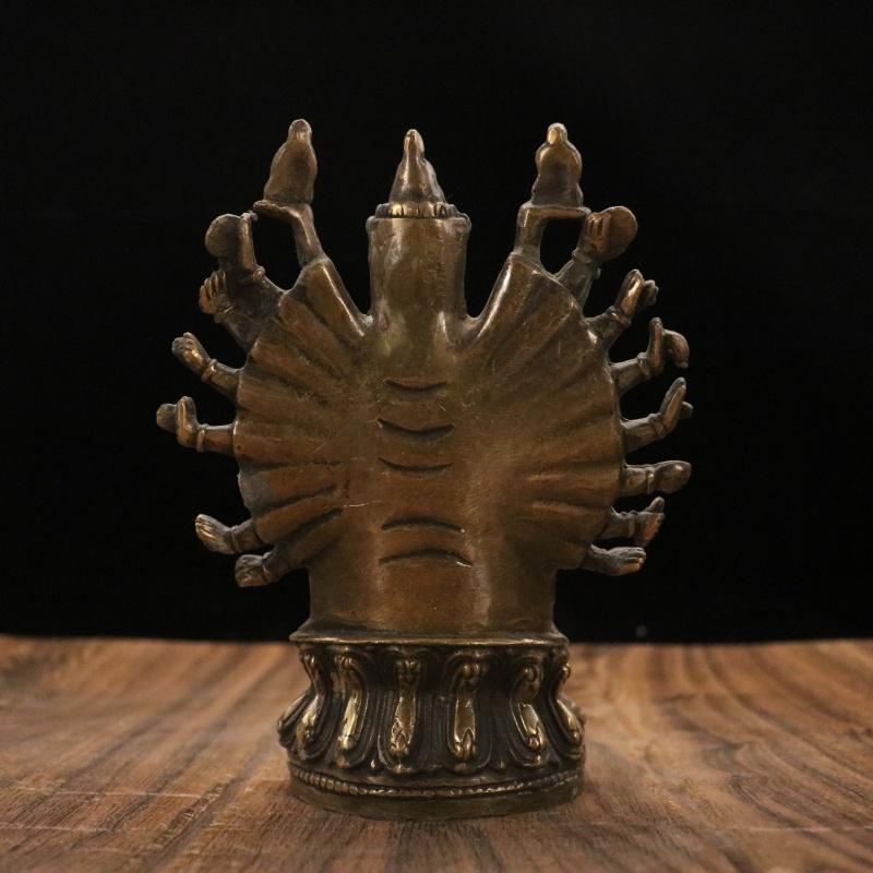 Brass Figurine, Thousand-Hand Guanyin Sitting Statue, Home and Office Desktop Decoration Gift Craft