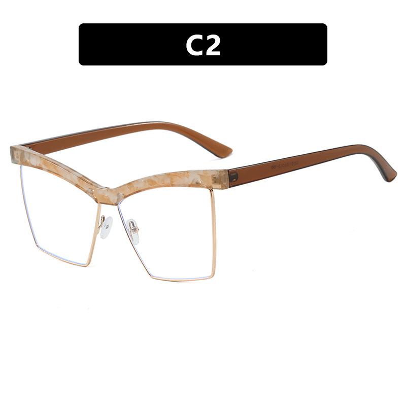 Women's glasses, cat's eye large-frame square glasses.