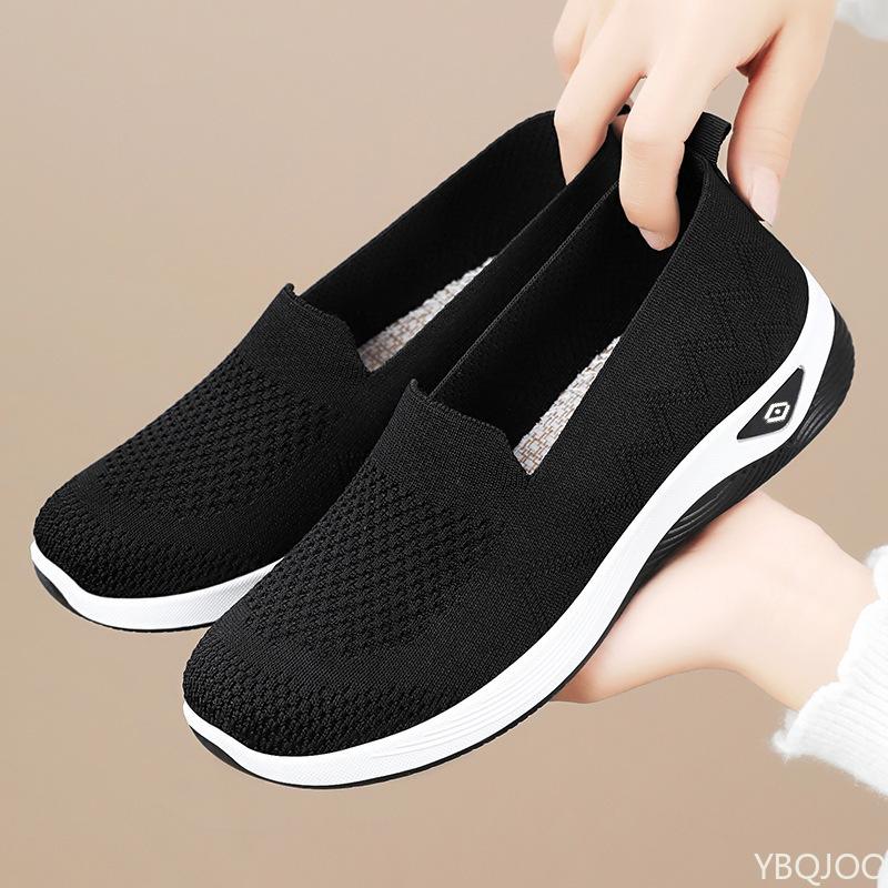 Women's New Mesh Breathable Casual Flat Bottom Versatile Sports Single Solid Color Temperament Women's Vulcanized Shoes Sneakers