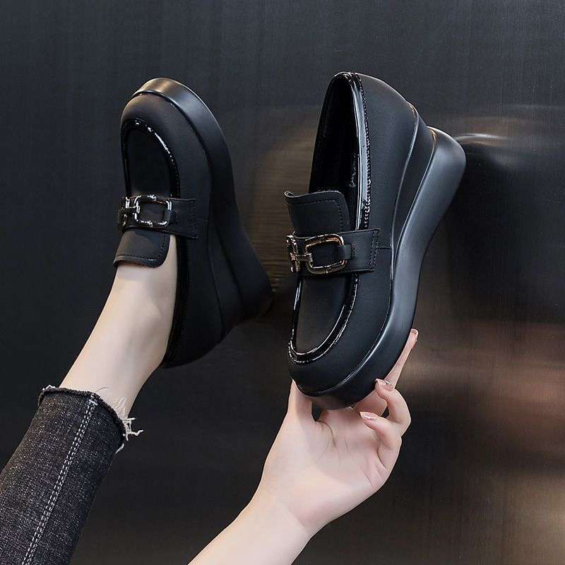 Slope Heel Single Shoes Women's Autumn 2025 New Thick-soled Round Head Soft-soled Women's Shoes One Pedal Fashionable Women's Small Leather Shoes