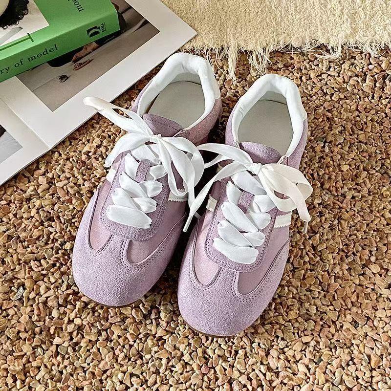 Red Women's Spring New Breathable Ballet Style Flat Bottom Casual Feet Small Retro Sneakers