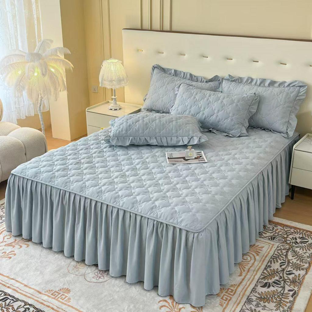 Set Grembiule da Letto Trapuntato Monocolore: Protezione per Materasso e Federe Antiscivolo e Antipolvere