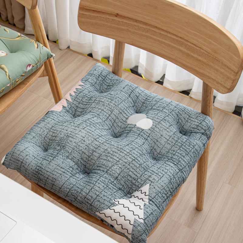 44x44x5cm Chair Thickened Seat Cushion Student Stool Butt Cushion Office Four Seasons Hip Pad Breathable Soft Chair Cushion