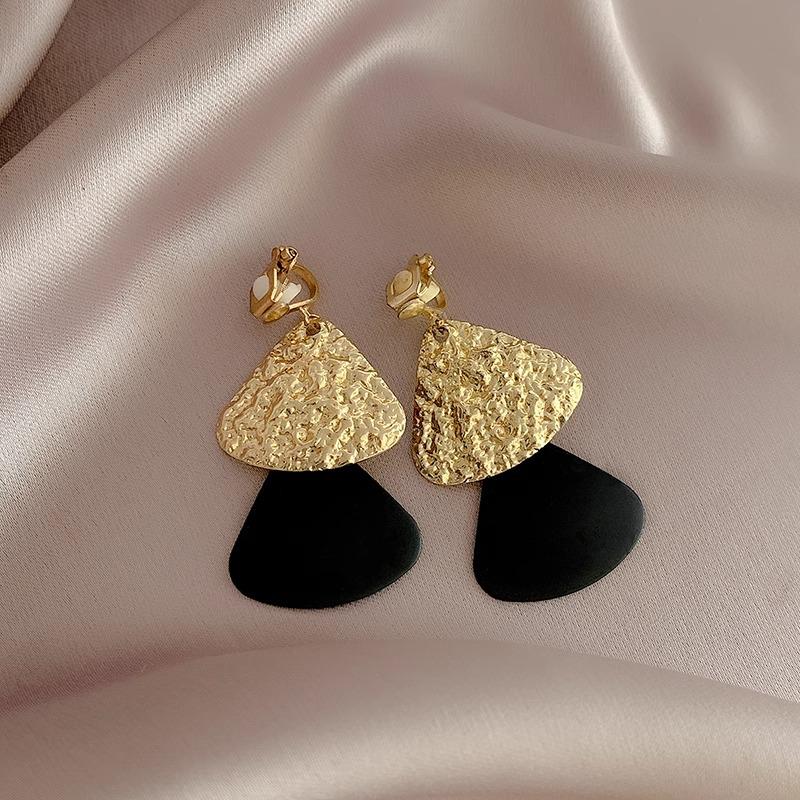 

Роскошные клипсы для ушей без прокола: Французский ретро дизайн с жемчугом для женщин