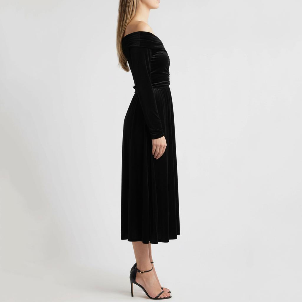 Damenmode Lässiges Samtkleid Einfarbig Elegant Hochtailliert Slim Langarm Schulterfrei Langes Kleid