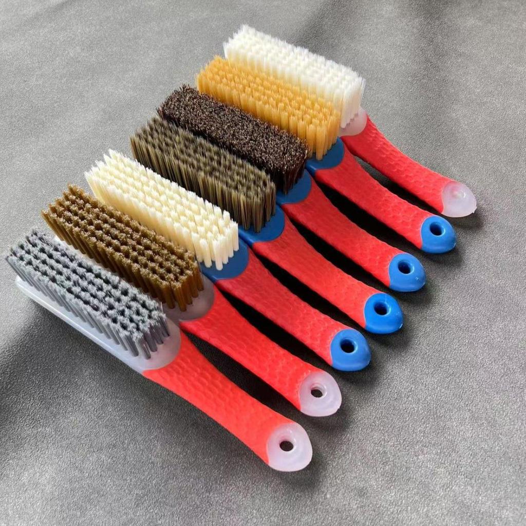Wenwan Nano & Bristle Brush with Dual-Color Silicone Handle