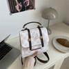 Premium Bag Women's Autumn New Commuter Armpit Bag Fashionable Simple Niche Design Shoulder Messenger Bag