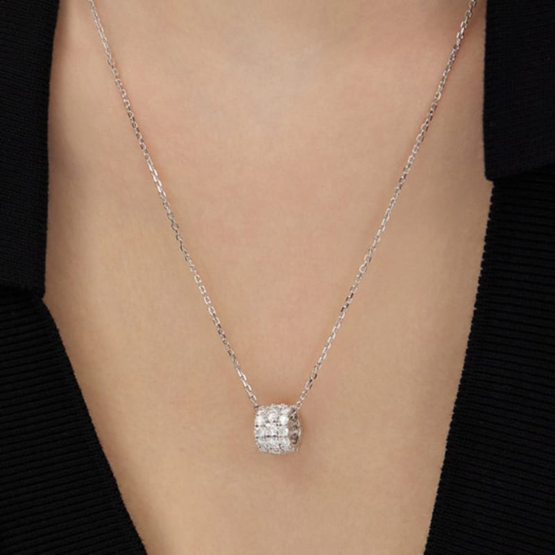 

Hyeres-lor Essence Silver (W) Moissanite Triple Necklace HL4N54404W9500 single type