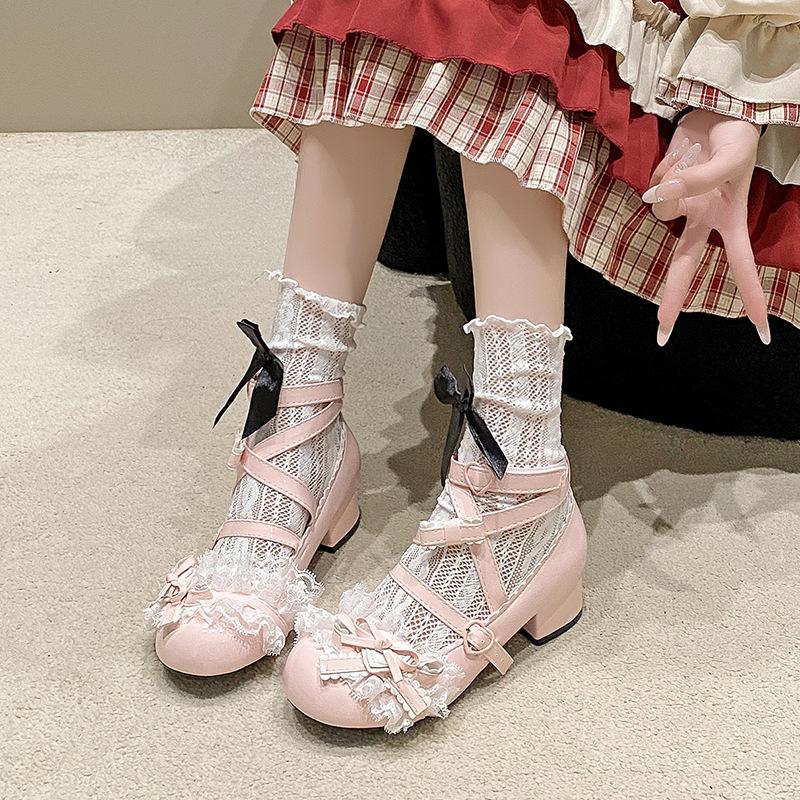 Zapatos de cuero pequeños lazo lindos zapatos Mary Jane 2025 nuevos loli mujeres dulces borde de encaje tacón grueso hebilla zapatos de cuero