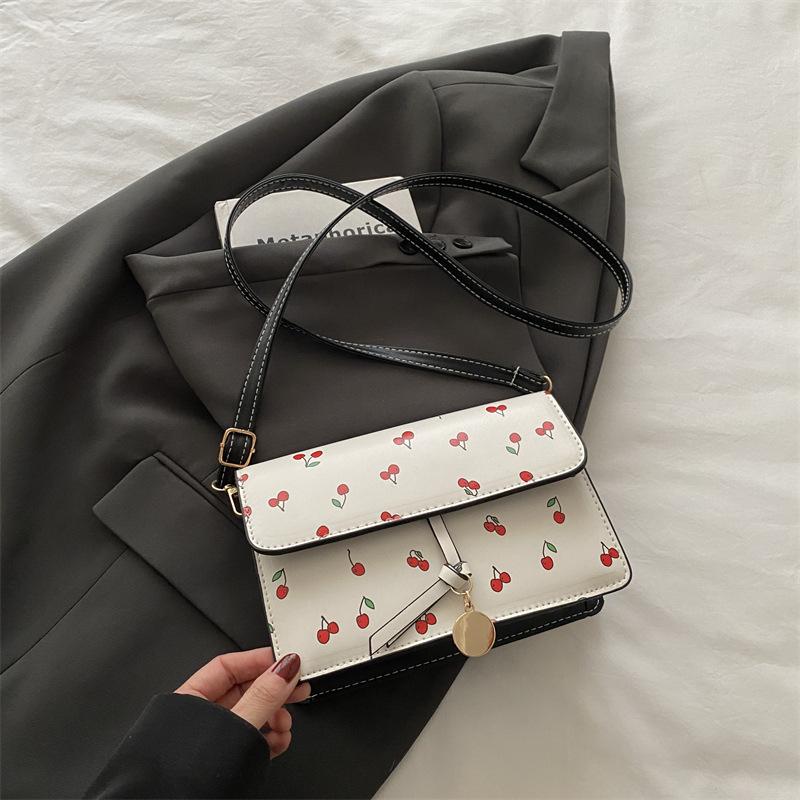 This Year, the Popular Small Fresh Cherry Printed Small Square Bag Women's 2025 Summer New Versatile Shoulder Bag Messenger Bag Foreign Style