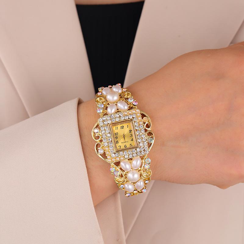 Korean Style Women s Trendy Diamond-Inlaid Pearl Bracelet Watch