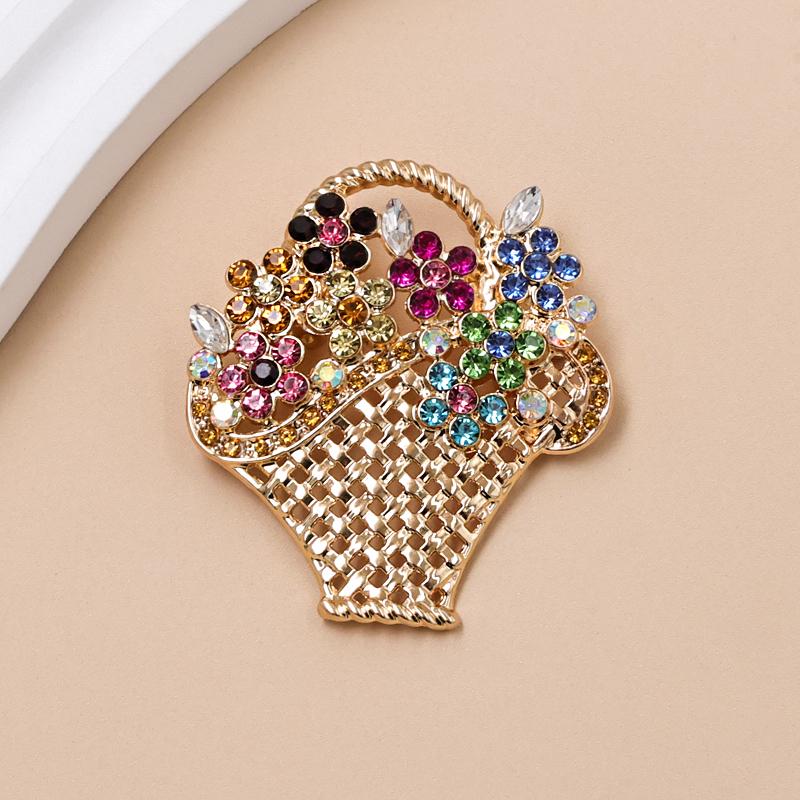 

Creative Diamond Flower Basket Brooch Women s Metal Suit Accessories Corsage Brooch Clothing Backpack Scarf Accessories Brooches