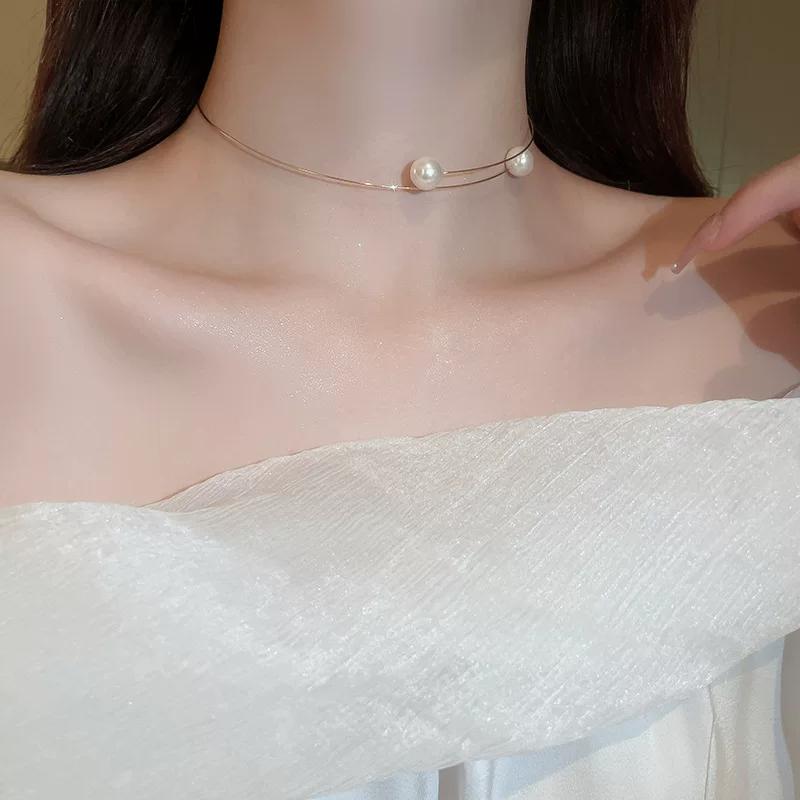 Accessible Luxury Asymmetrical Short Necklace Women s Artificial Pearl золотой