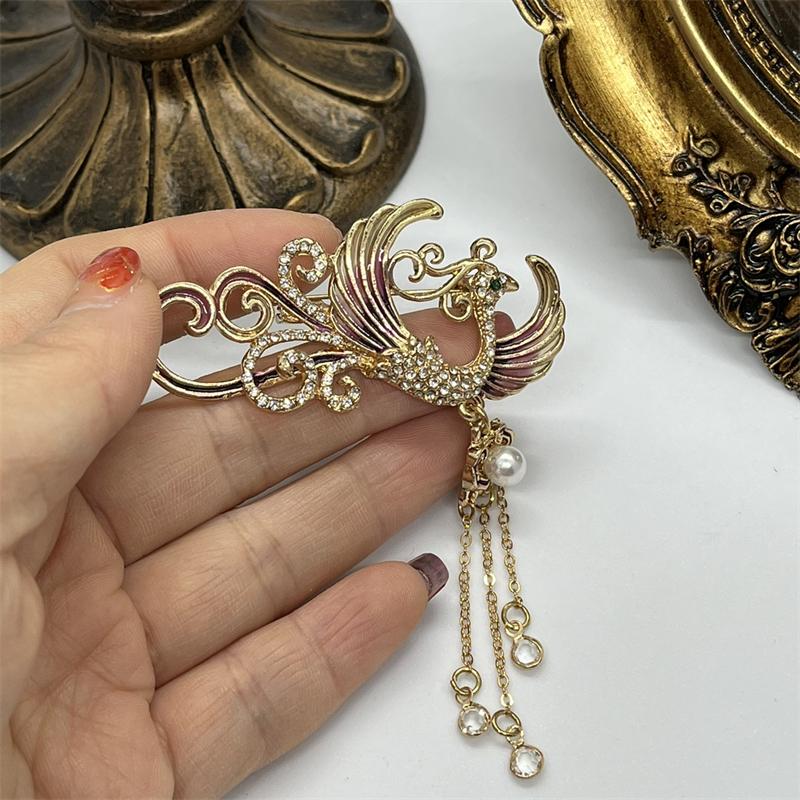 SKEDS Vintage Women Men Fashion Crystal Cross Baroque Style Badges Brooch Retro Unisex Rhinestone Luxury Pin Corsages Jewelry