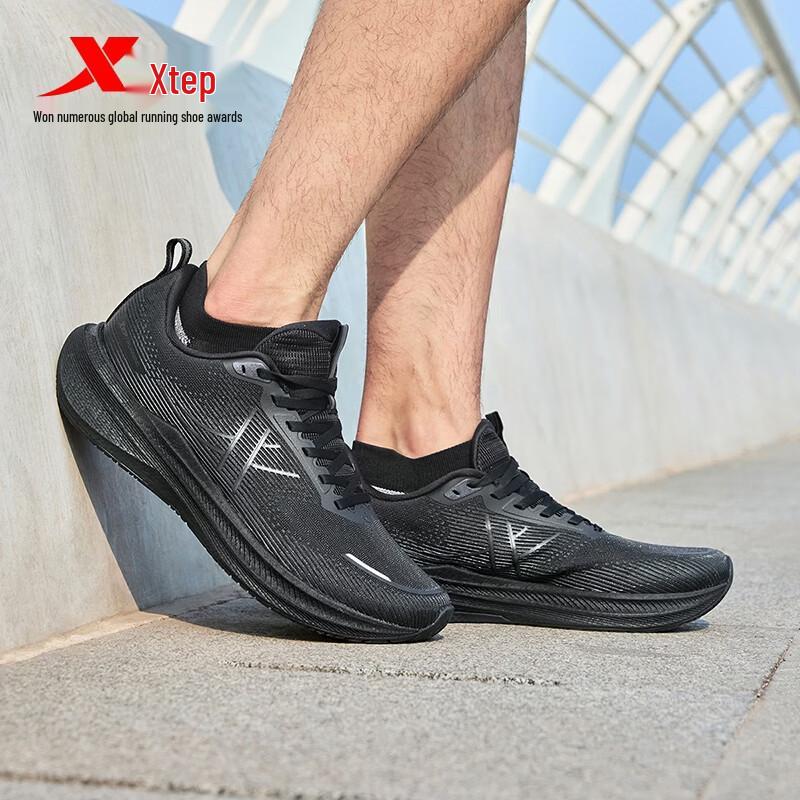 Xtep Men s 2025 Autumn/Winter Running Shoes 40