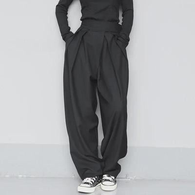 Pantalones de traje negros de pierna ancha para hombre - Diseño drapeado Yamamoto con cierre de velcro, perfectos para primavera y otoño.