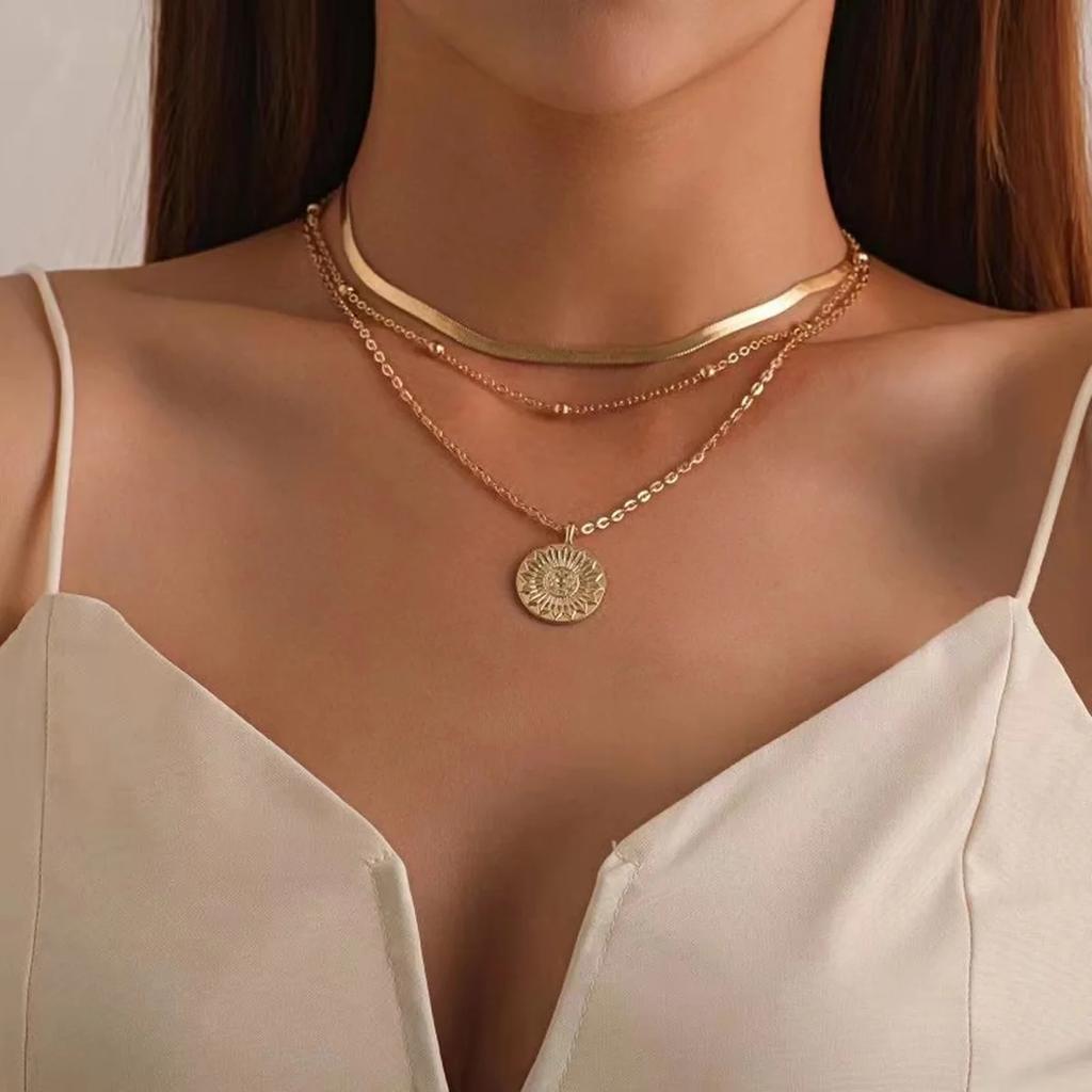 Fashion Retro Black Rhinestone Jesus Pendant Choker Necklace for Women Punk Vintage Double Layers Chain Neck Boho Zircon