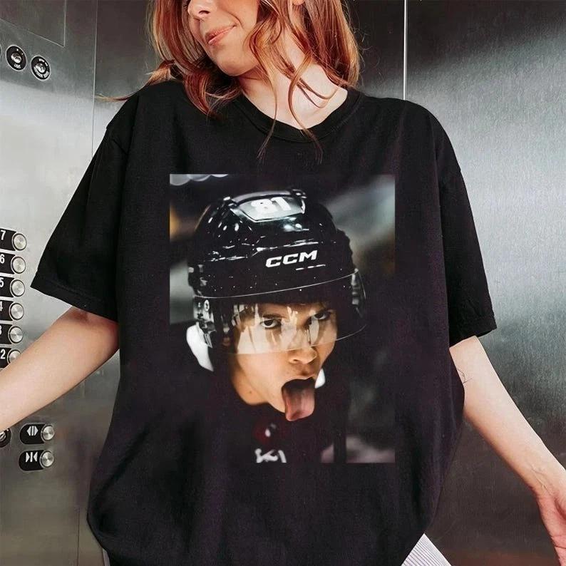 Hudson Williams Hockey Shirt, Heated Rivalry Inspired T-shirt XL