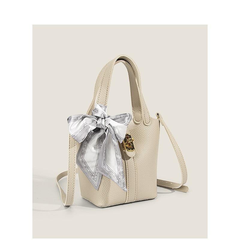 High-end Bag New Trendy Fashion Scarf Handbag Bucket Bag Texture Versatile Shoulder Crossbody Bag French Style