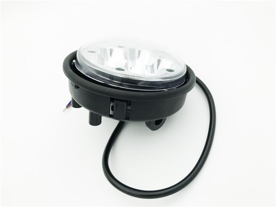 

Pair 1020 Lumen 18W LED Fog Light For Freightliner Columbia 05-10 A06-32497000