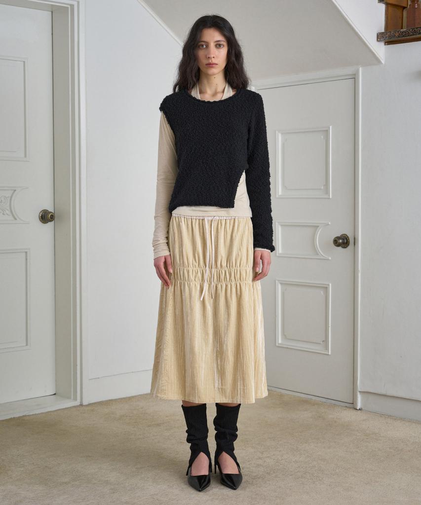 Simeteuligpeosenteu Unbalanced Boucle Knit Top / Black