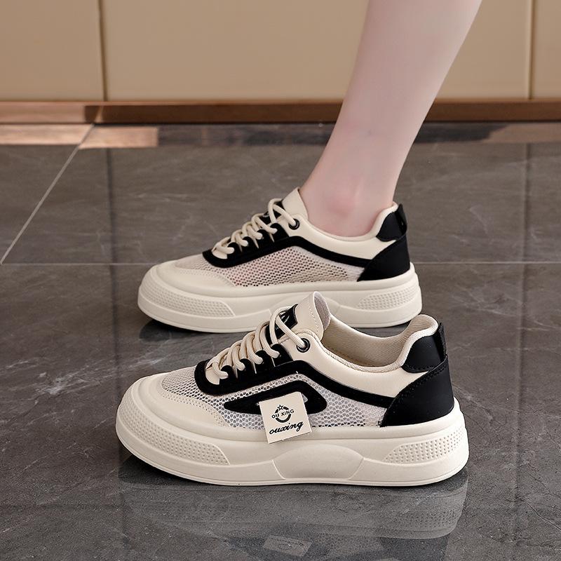 2025 summer little white shoes new Korean version ins female students mesh breathable sports board shoes casual shoes women 2011