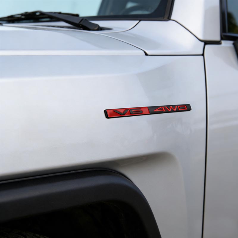 3D Metal v6 AWD Car Body Sticker For Toyota off-road vehicle FJ Land Cruiser Domineering Modification Accessoriess J33
