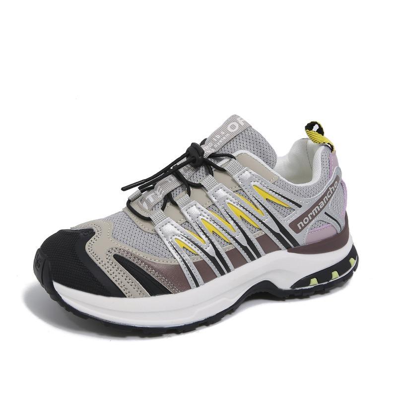 Thick-soled small women's shoes, new versatile and lightweight sports shoes, comfortable and non-slip running shoes, tide