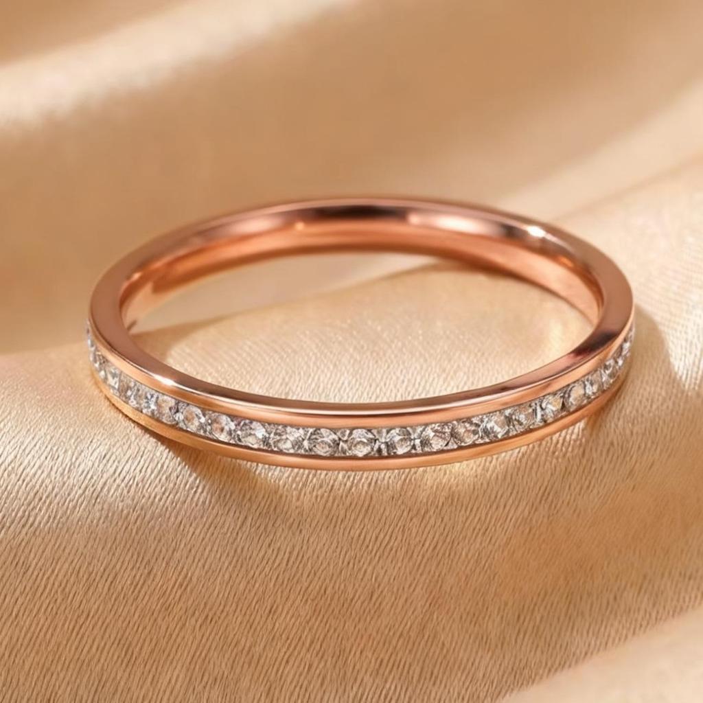 Luxe Dames RVS Ring: Elektrogeplateerd titanium, vervaagt niet, veelzijdig ontwerp