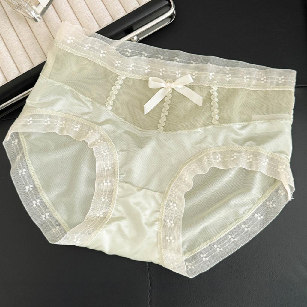Girls Spring and Summer New Lace Comfortable In Waist Triangle Briefs