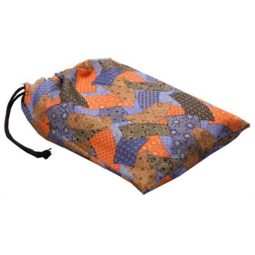 Oaks New Rakuko Large Portable Seiza Chair (Made in Japan) with Drawstring Bag