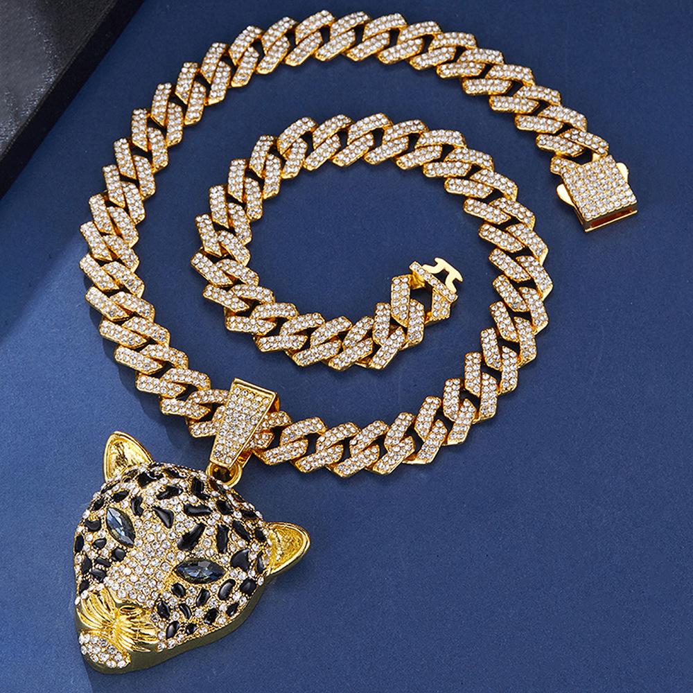 3D Animal Cat Pendant Cuban Chain Necklace with Full Diamond Zinc Alloy and Drip Oil Finish for Hip Hop Enthusiasts