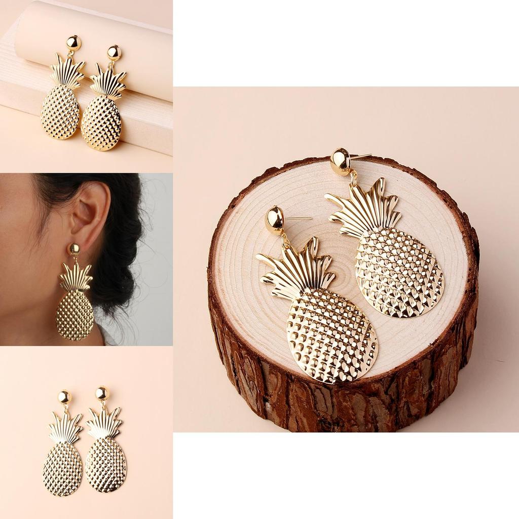 Fashion Golden Pineapple Design Metal Women Earrings For Daily Wear