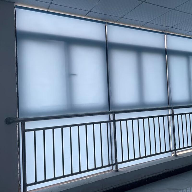 Dachang Lanyue Manual Semi-Blackout Roller Blind