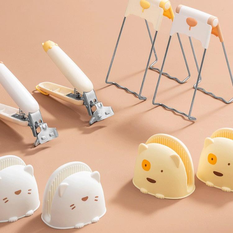 Anti-Scald Non-Slip Bowl & Plate Holder with Steamer Clip and Heat-Resistant Gloves