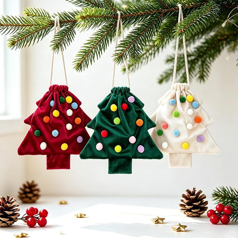 Christmas Tree Velvet Drawstring Gift Bag with Bells Xmas Hanging Ornament Candy Pouch Christmas Party Decoration Supplies 7