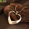 New Hollow Love Glossy Pendant, Women's Fashion High Sense Versatile Heart-shaped Alloy Necklace