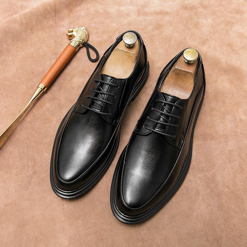 Leather Shoes Men's Autumn and Winter Business Dress Pointed Groom Wedding Hairstylist Casual Soft Leather Men's Shoes Large Size