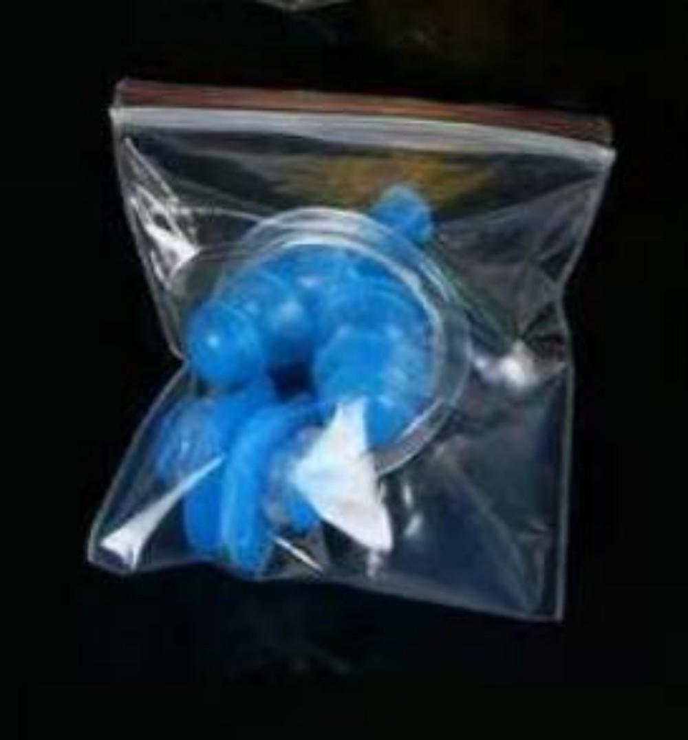 

Набор берушей с зажимом для носа Эргономичный дизайн Мягкий зажим для носа + 3 слоя грибовидных берушей Снаряжение для подводного плавания и плавания для взрослых и детей синий