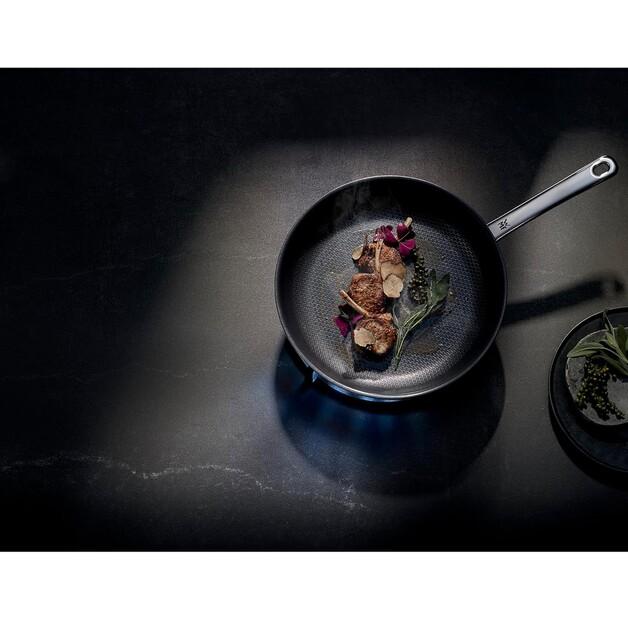 Сковорода WMF ProfiResist с ручкой 28 см (17.5628.6411)