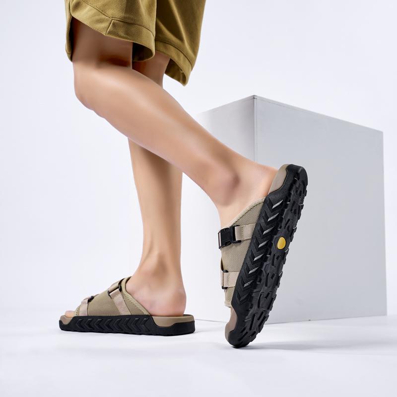 Fashion Outdoor Leisure Beach Couple Slippers Summer Hot Selling Styles Outdoor Street Walking Daily Breathable Shoes for Young People