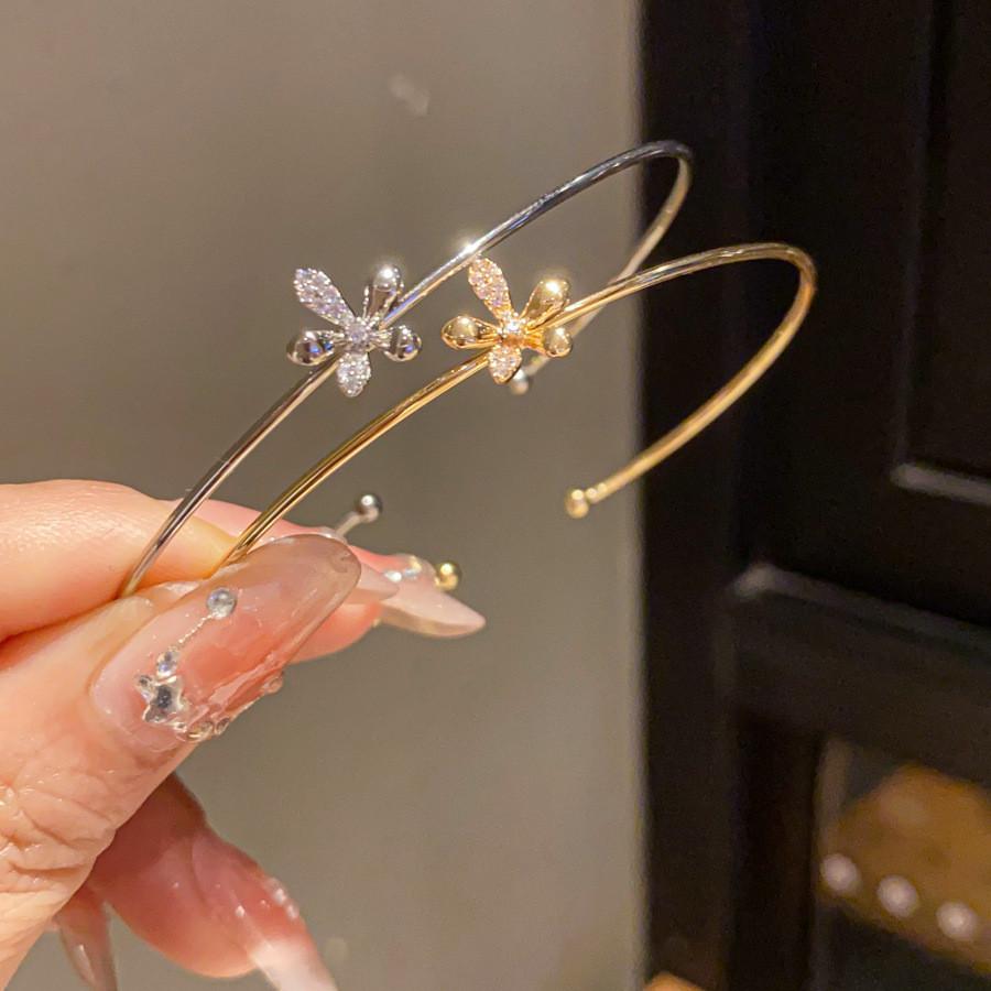 Fashion Jewelry Zircon Flower Butterfly Open Cuff Bracelet For Women Stylish Elegant Hand Accessory